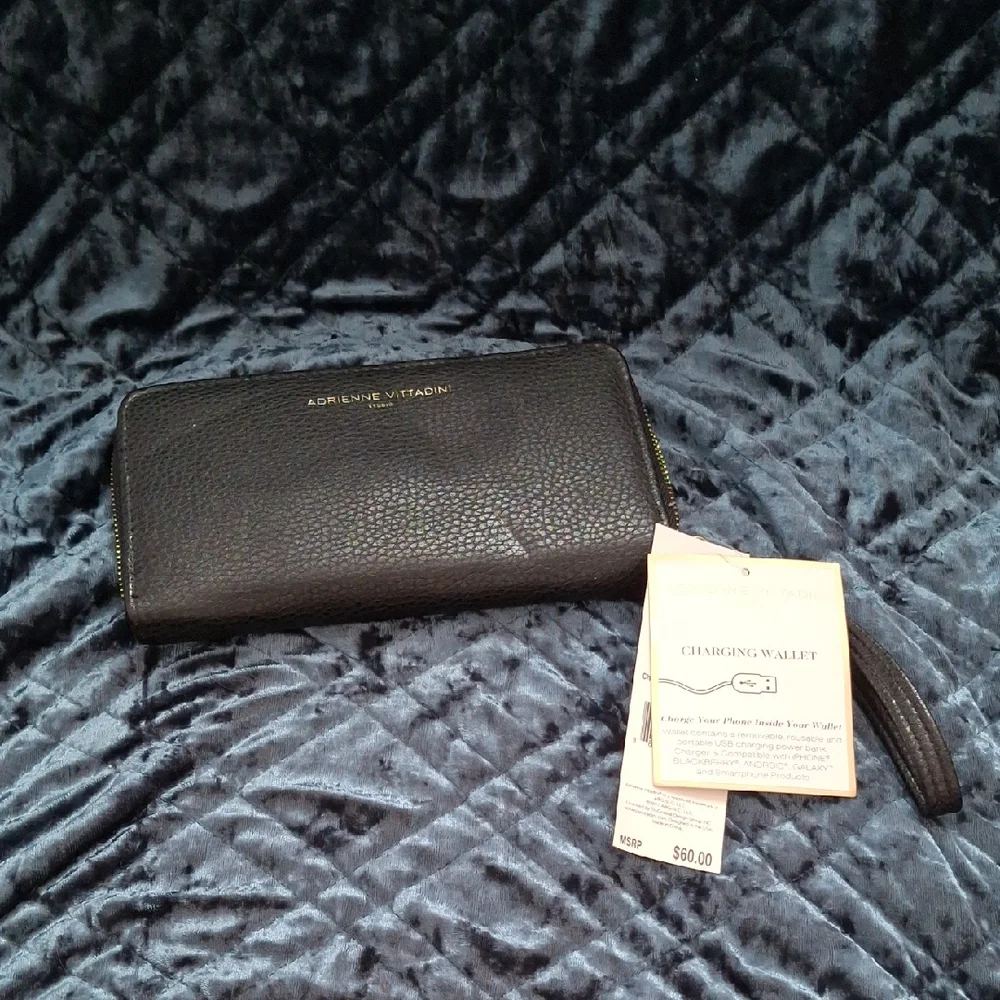 Adrienne Vittadini Charcoal Textured Wallet